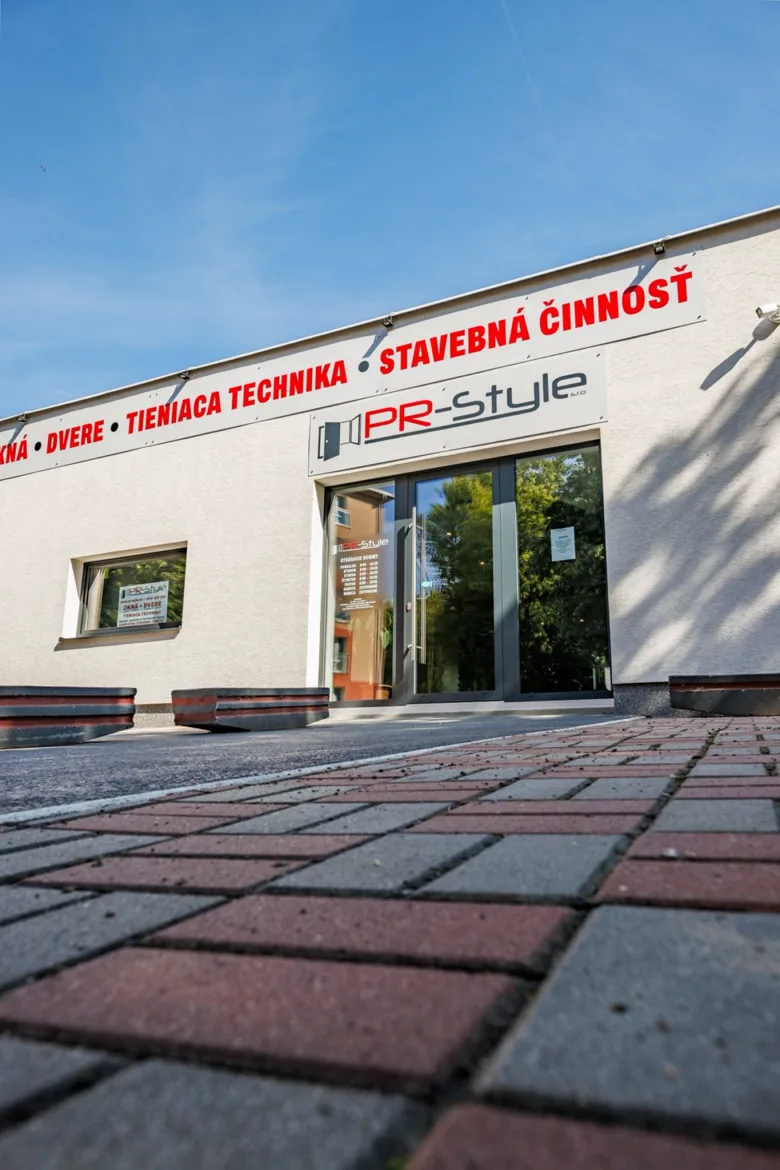 Vstup do predajne PR-Style na Vodárenskej ulici
