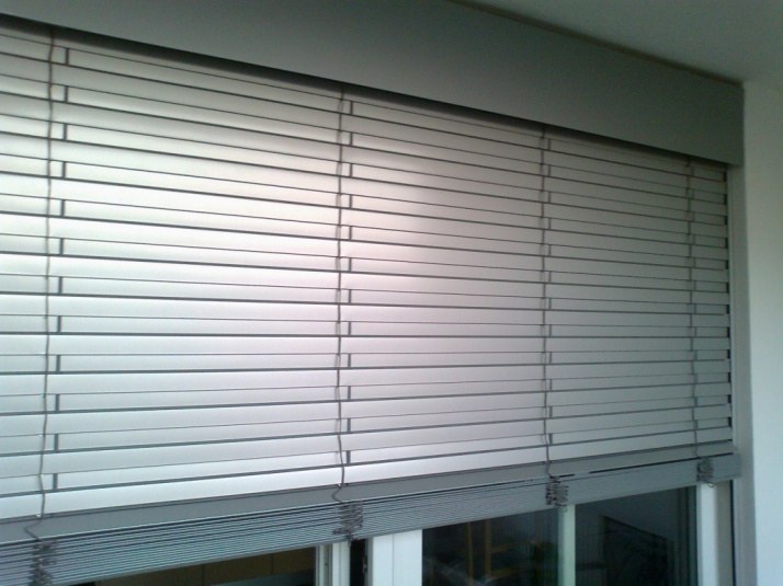 Exteriérové žalúzie a rolety / EXTERIÉROVÉ HORIZONTÁLNE ŽALÚZIE Z90 - foto Exteriérové žalúzie a rolety / EXTERIÉROVÉ HORIZONTÁLNE ŽALÚZIE Z90 - foto